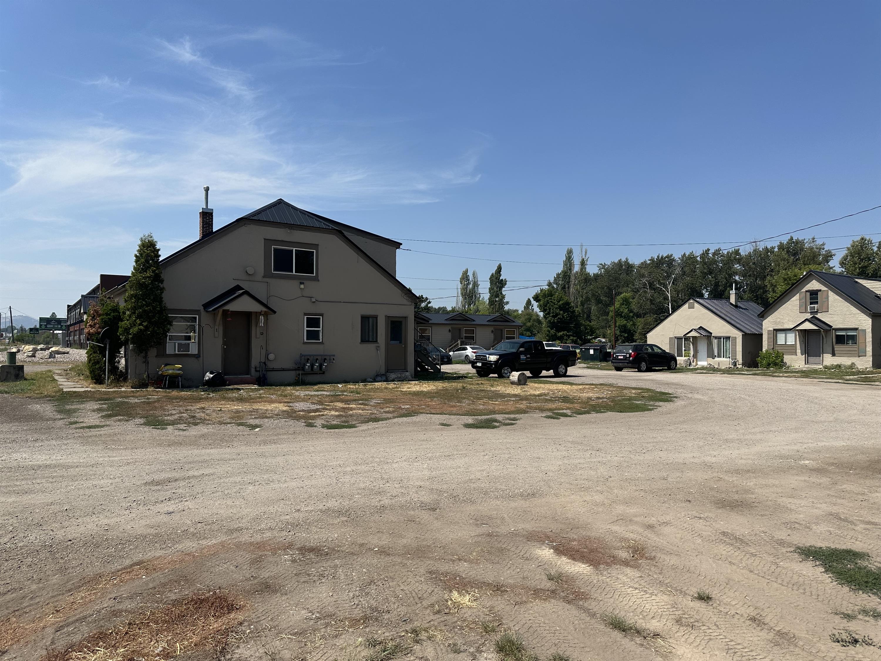 1263 HWY 2 East - 10