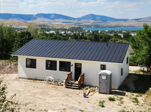 1002 Hillside Court