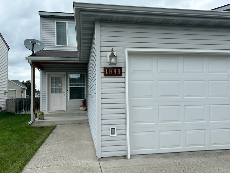 1999 Greatview Drive