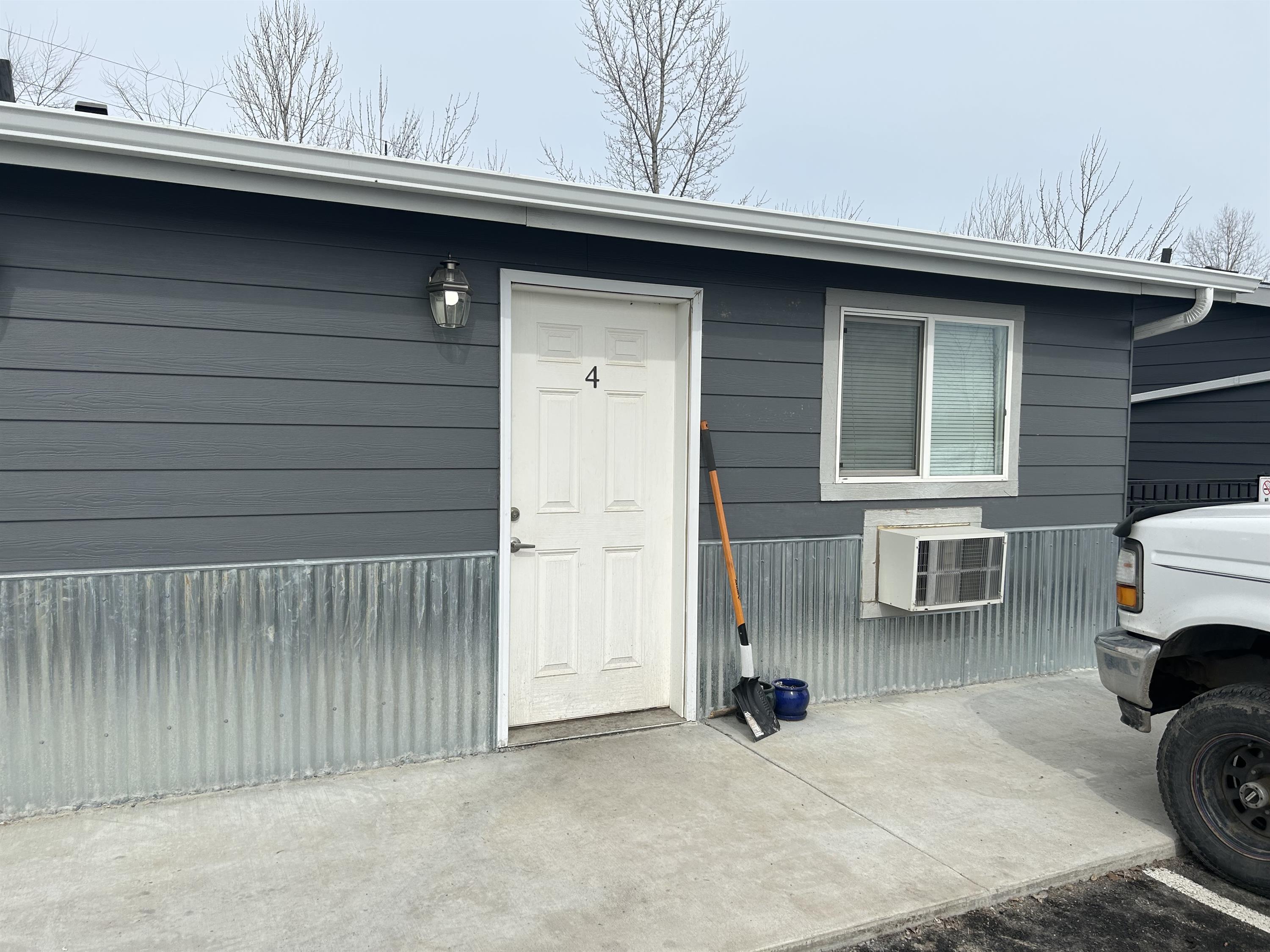 1730 Montana Highway 35 - 4